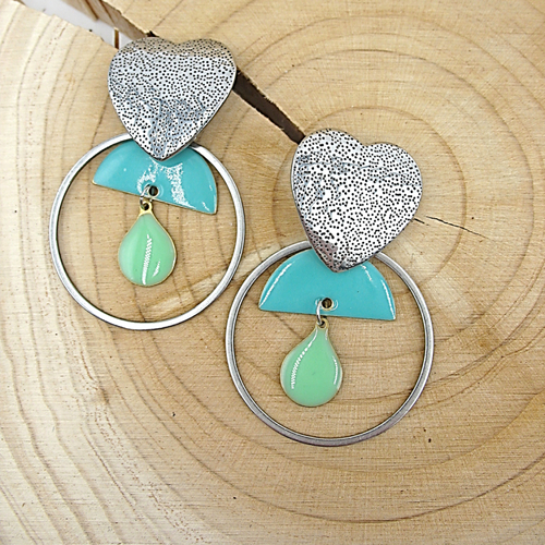 Boucles d'oreilles cœurs vertes et bleues