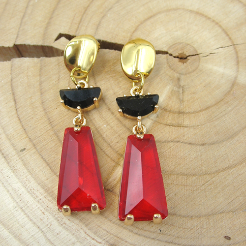 Boucles d'oreilles en verre transparent rouge et noir