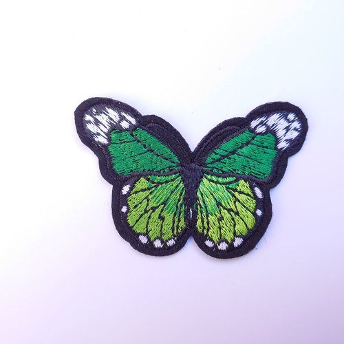 Patch papillon vert écusson applique thermocollant couture customisation trousse sac vêtement