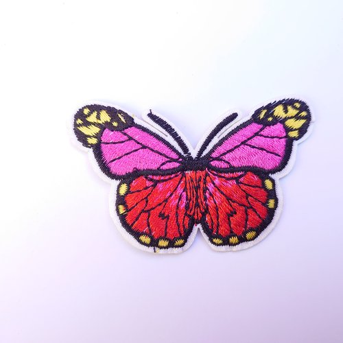 Patch papillon rouge rose jaune écusson applique thermocollant couture customisation trousse sac vêtement