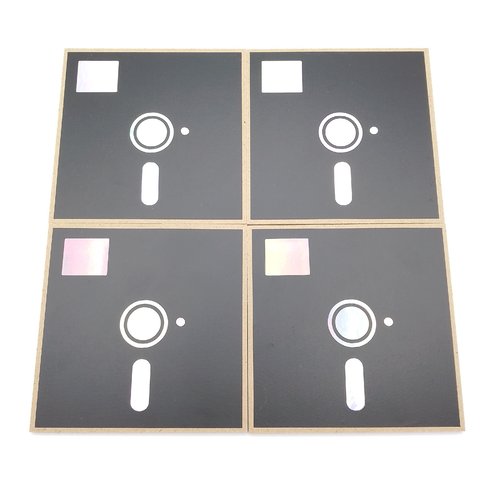 Dessous de verre par 4 disquettes