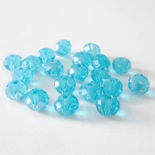 20 perles rondelle à facettes bleu ciel irisé en verre 6x8mm
