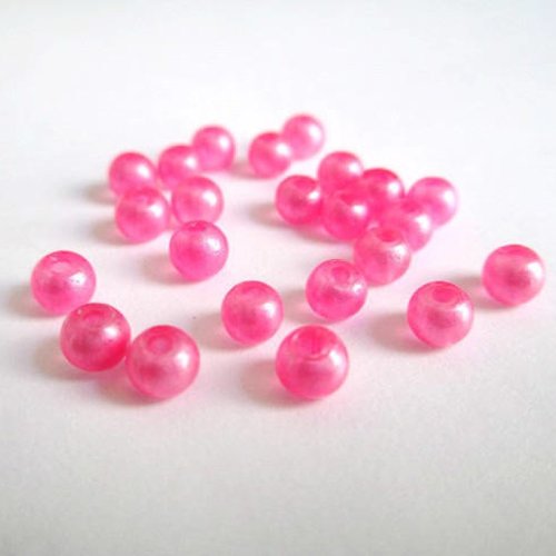 20 perles rose brillant en verre  4mm