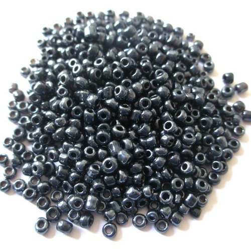 10gr perles de rocaille noir brillant en verre  3mm (environ 500 perles)