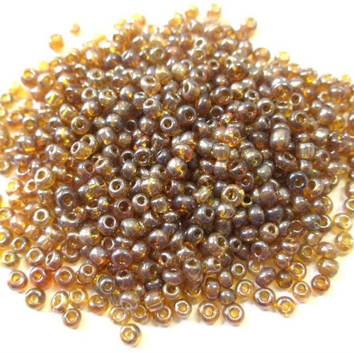 10gr perles de rocaille marron brillant  en verre  3mm (environ 500 perles)