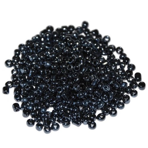 10gr perles de rocaille noir brillant en verre  3mm  (ref 94)