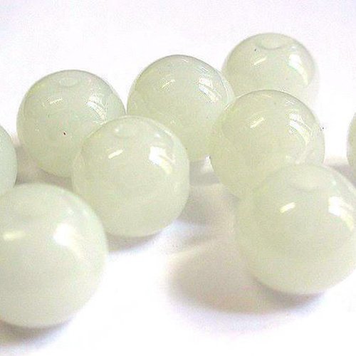 10 perles en verre imitation jade blanche 10mm