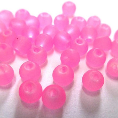 50 perles en verre givrées rose 4mm (4pv31)