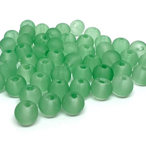 50 perles en verre givrées verte clair 4mm (4pv42)