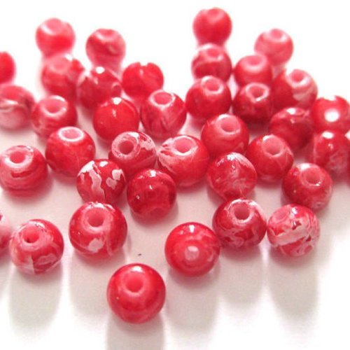 50 perles en verre rouge marbrées blanc 4mm (4pv72)