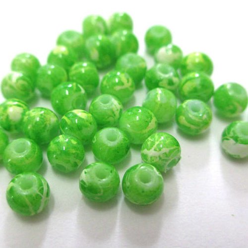 50 perles en verre verte tréfilées blanc 4mm (4pv79)