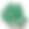 50 perles en verre vert émeraude marbrées blanc 4mm (4pv80)