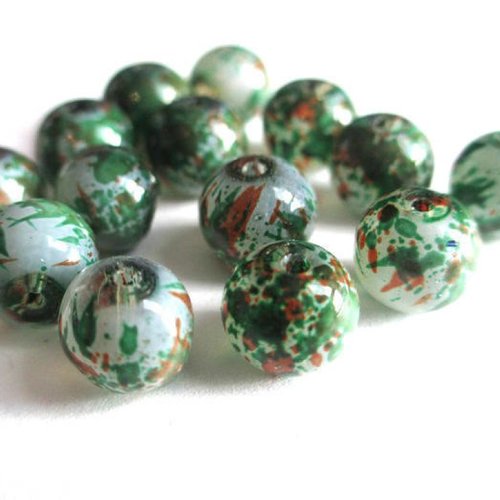 10 perles blanches moucheté vert et orange en verre  8mm