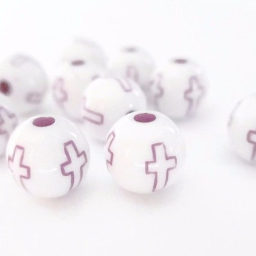 10 perles acrylique blanches motif croix violette 8mm