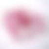 10 perles en verre blanches mouchetées rose 8mm