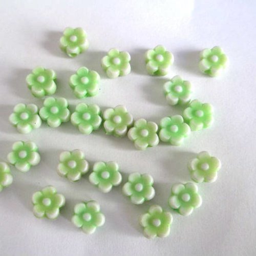 20 perles acrylique fleur vert 6x4 mm