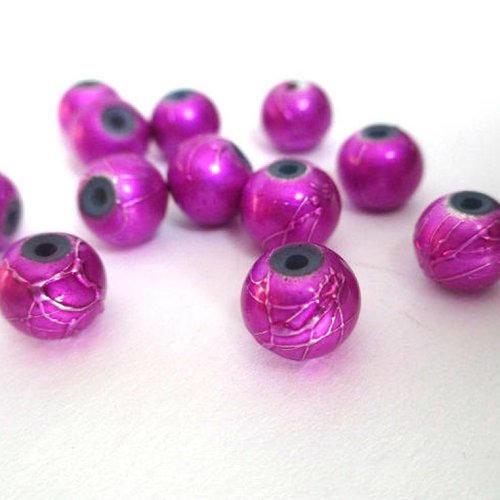 10 perles en verre fuchsia tréfilé argenté 8mm