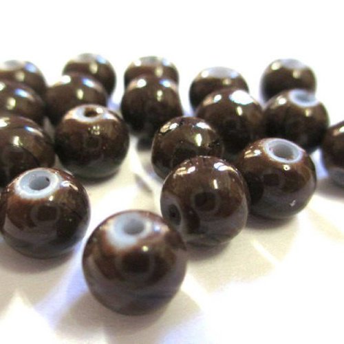 20 perles en verre marron foncé tréfilées noir 6mm