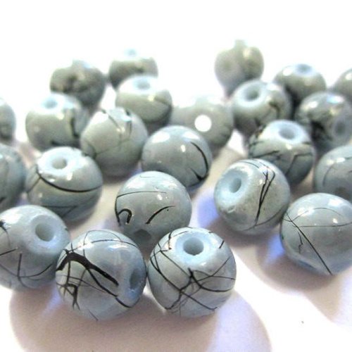 20 perles en verre grises tréfilées noir 6mm