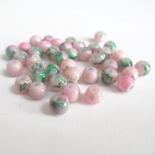 20 perles rose tréfilé rose et vert en verre peint 4mm