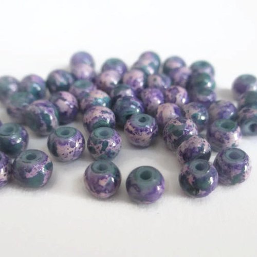 20 perles vert foncé tréfilé violet et mauve  en verre peint 4mm