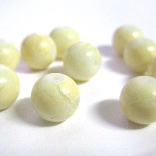 10 perles en verre peint écru craqué 10mm (o-40)