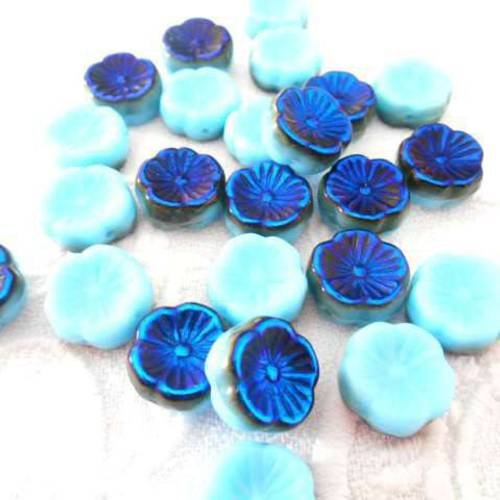 Perles x 2 fleurs bohème en verre turquoise et bleu nacré 