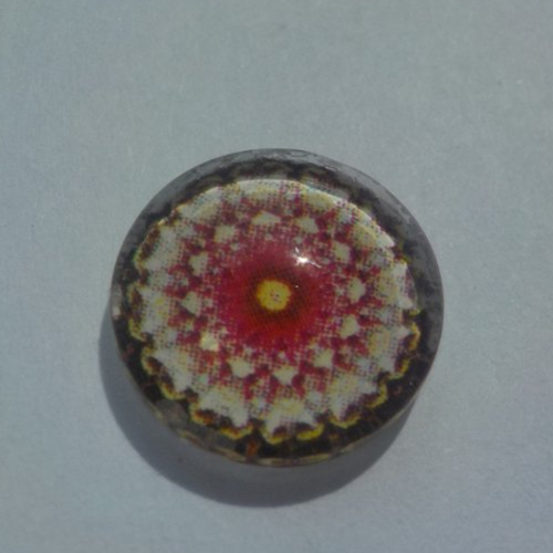 Cabochon de verre, rouge, beige, 12 mm, mandala.
