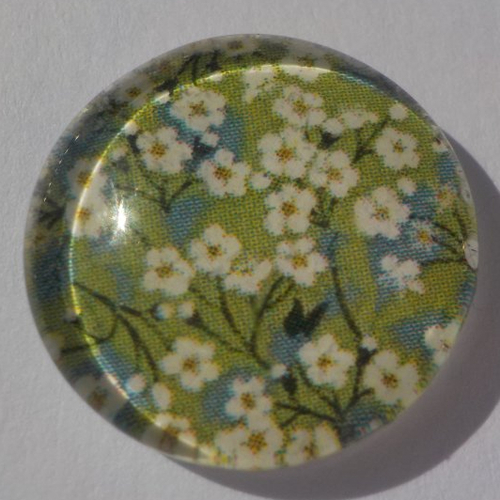 Cabochon liberty/18 mm/confection bijoux/verre/vert