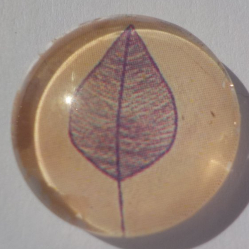 Cabochon feuille/18 mm/confection bijoux/verre/beige