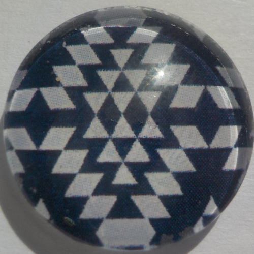 Cabochon géométrique/18 mm/confection bijoux/verre/noir/blanc