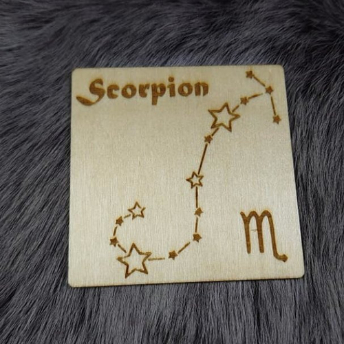 Horoscope scorpion dessous de verre ou deco en bois gravé signe astrologique