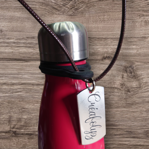 Porte gourde personnalisable bouteille isotherme en cuir cadeau noël saint valentin anniversaire pour le plaisir randonnées