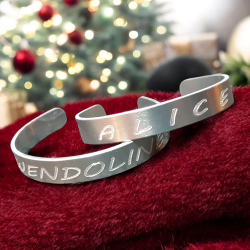 Bracelet manchette jonc personnalisable en metal style mixte femme homme idéal cadeau noël saint valentin anniversaire