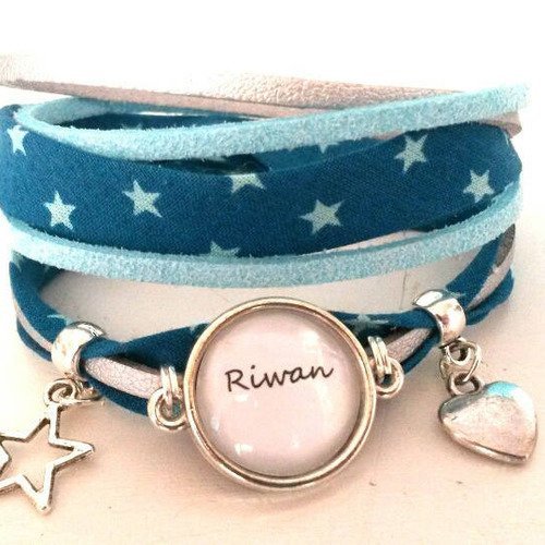 Bracelet liberty à étoiles bleu, suédine argentée effet cuir et bleu, cabochon prénoms personnalisable