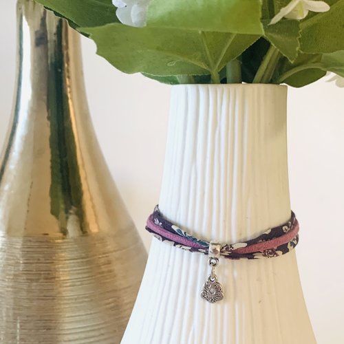 Bracelet liberty à fleurs violet et suédine violette