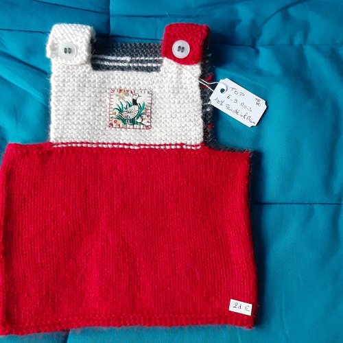 Top bebe 6-9 mois tricot fait main