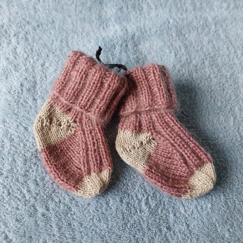 Trio de chaussettes bébé en tricot A01FH00