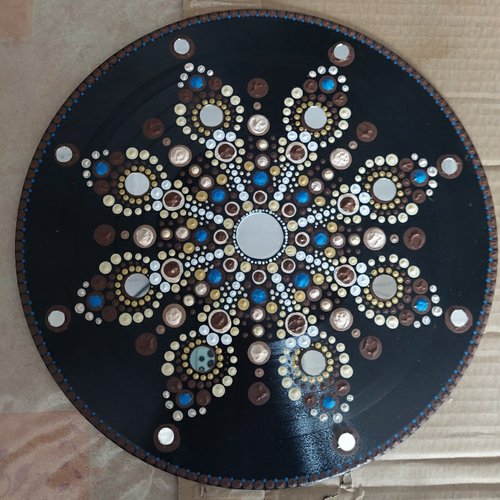 Disque vinyle miroir mandala peint a la main