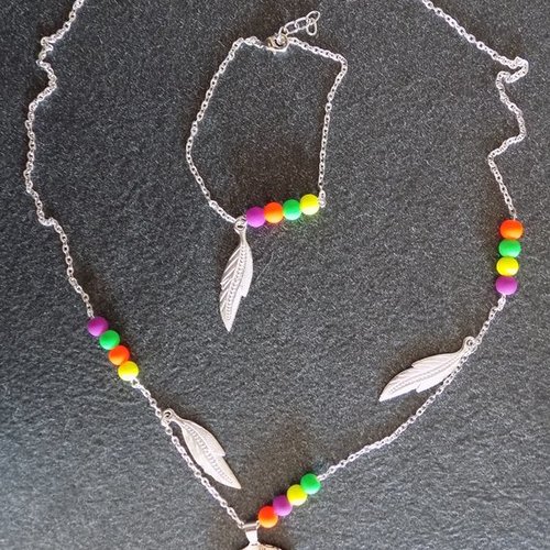 Parure argentée et fluo, cabochon motif phénix