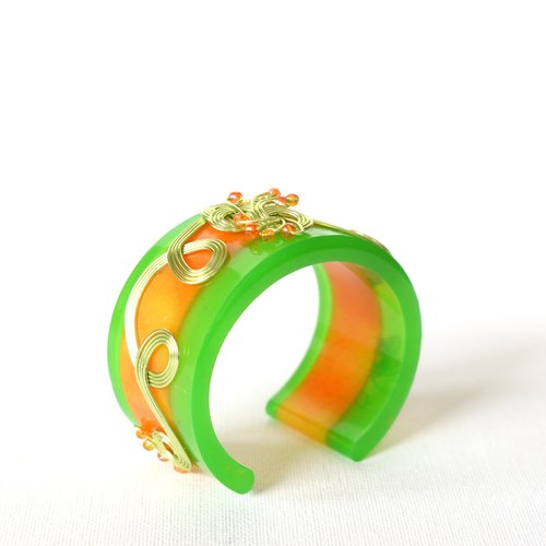 Bracelet manchette.