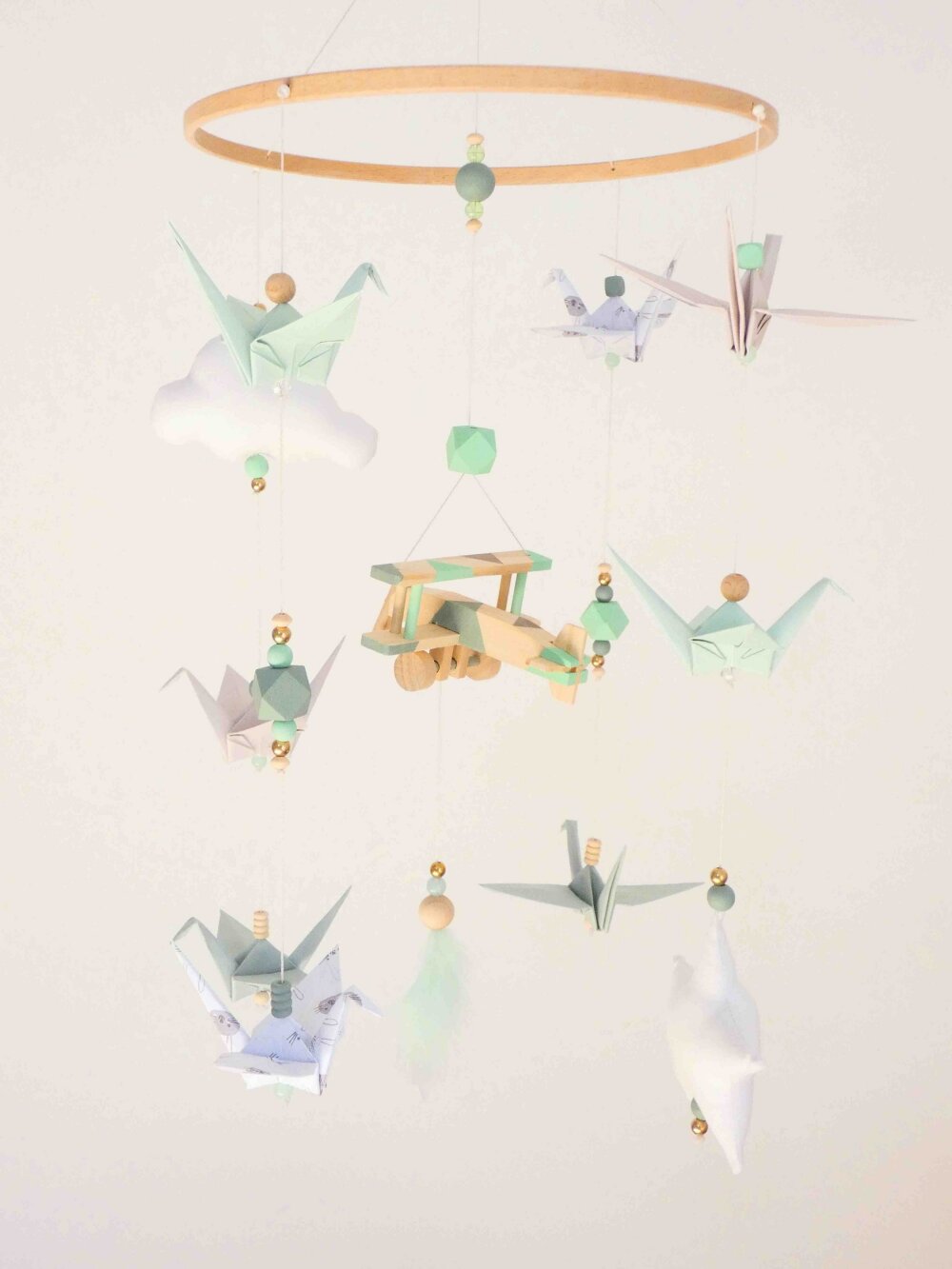 Mobile bébé origami avion bois beige, vert eau et vert céladon - Un grand  marché