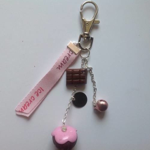 Porte clef bijou de sac "gourmandises" ruban ice-cream et   chocolat  oreo 