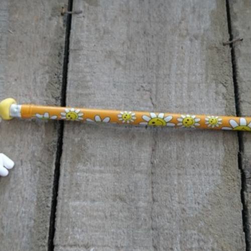 Crayon à papier licorne blanche  en fimo et crayon jaune 