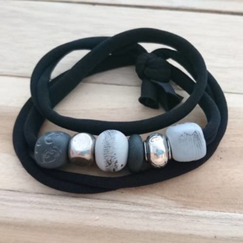 Bracelet 4 en 1 creapam en lycra noir et argile polymère grise et noire 