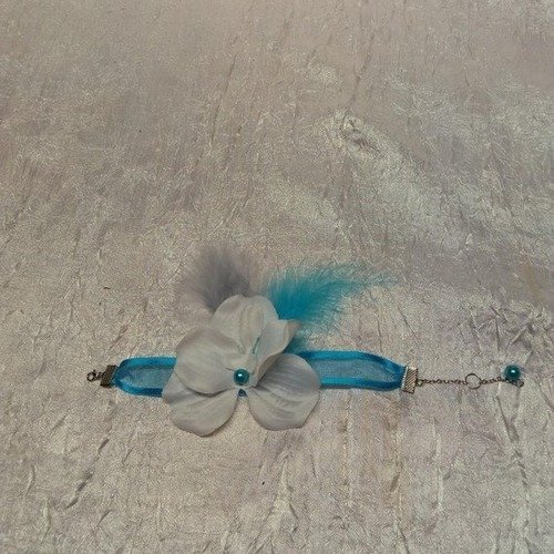 Bracelet ruban avec orchidée blanche ruban turquoise 