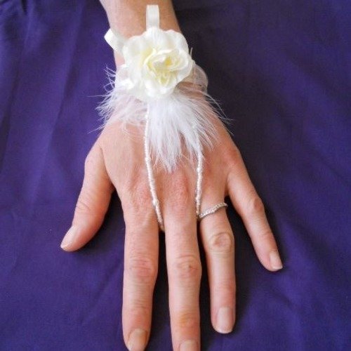 Bracelet ruban fleur ivoire "cortège mariage"