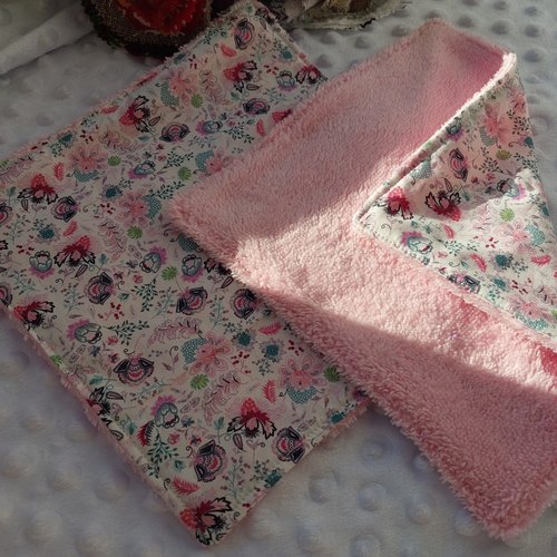 Mini-serviette visage fleurie