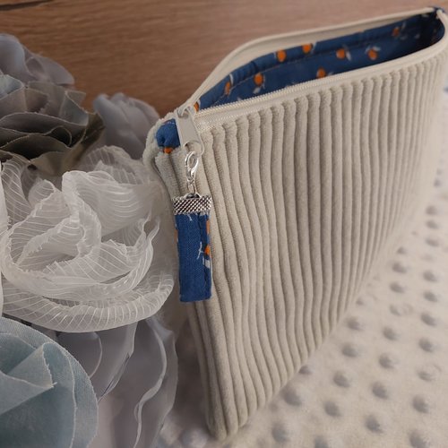 Pochette plate