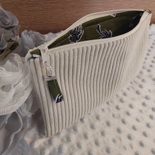 Pochette plate